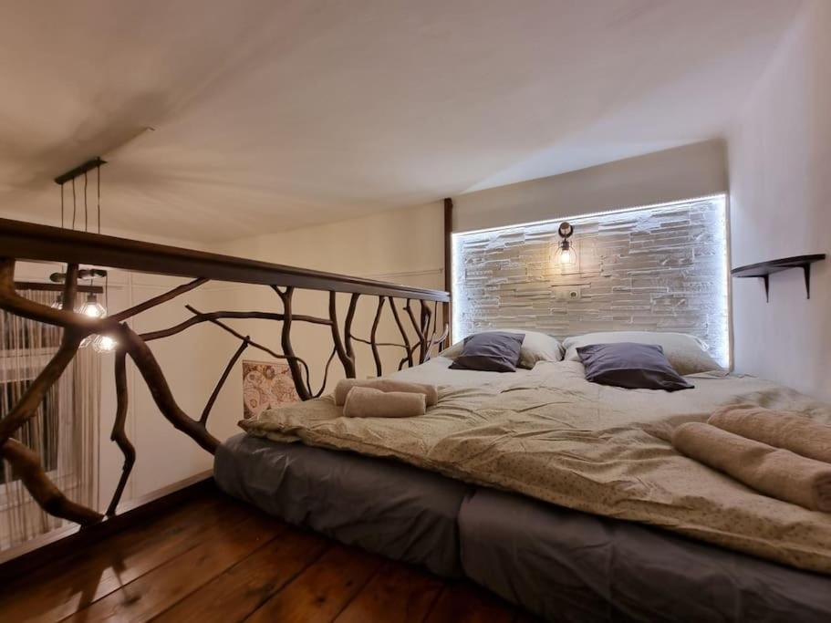 מישקולץ Vintage Apartman In City Center מראה חיצוני תמונה